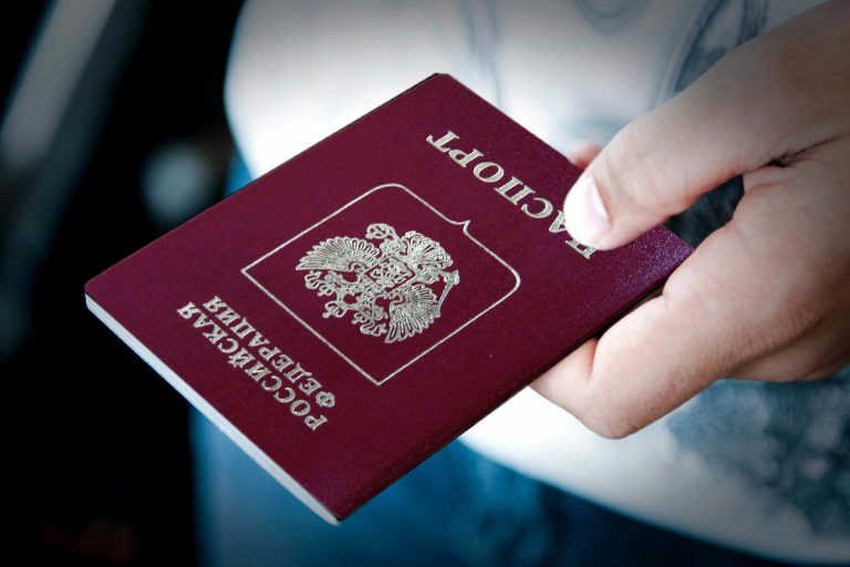 Russian citizens will no longer be able to apply for a Golden Visa in Spain.
